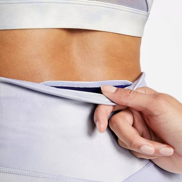 [NWT] Nike Mid-Rise Cropped Tie-dye Leggings - Picture 2 of 5